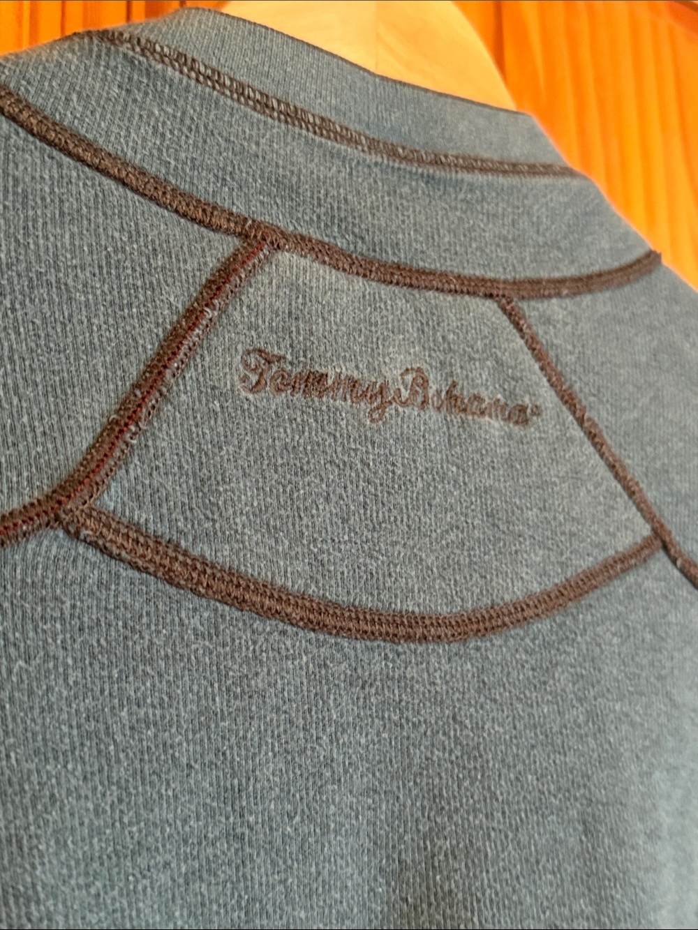 Tommy Bahama Men's Reversible Charcoal/Blue Half-Zip Pullover Sweater - Picture 5 of 5